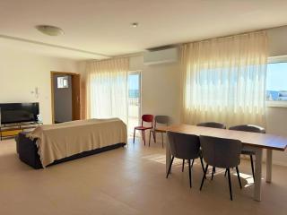 Castle View Residences - 6