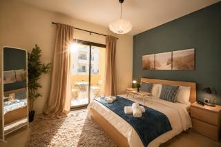Zen Japandi 1BR, Balcony, Lusail Living - 8