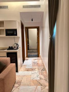 فايف بالم الفندقية-Five Palm Hotel - 1