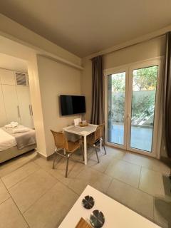 Modern Studio in the heart of Vouliagmeni - 7