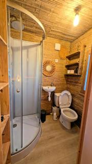 Cabane flottante sur le Tarn - 1