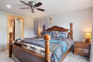Montana Cabin on Fred Burr Creek Sleeps 6 - 5