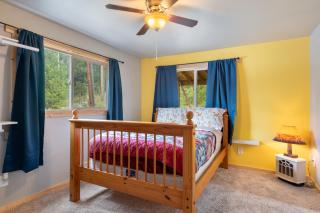 Montana Cabin on Fred Burr Creek Sleeps 6 - 4