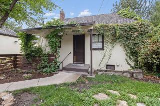 The Bungalow at 2210 North End Boise - 7