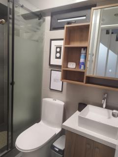 Soft Bed, Penthouse, Parking, 7 min Center - 5