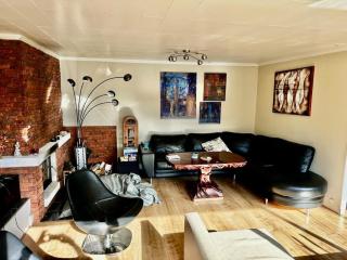 Spacious house with garden - 3
