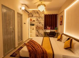 The Luxe Suite!!Premium Flat near ITPL - 1