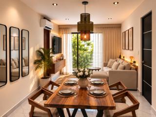 Luxury 3BR Family Condo 10 Min to 5th Ave - 1