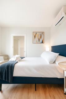 Cozy 1 Bedroom Apartment in Riverside Queen Bed - 2
