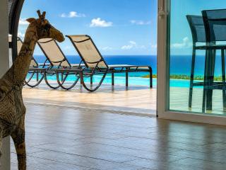 Luxury 4BR Villa with Private Pool and Panoramic Ocean Views - 3