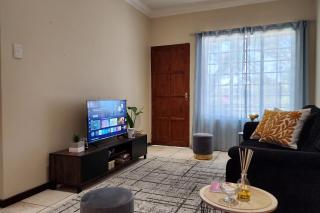 Elegant Self-Catering Apartment in Witbank with Backup Power - 1
