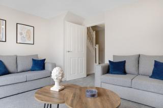 Stockton 2BR Retreat Sleeps 6 Stay With Us - 5