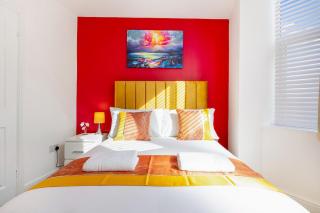 Modern 5 Bed Flat in Thornaby Road For Big Groups - 5