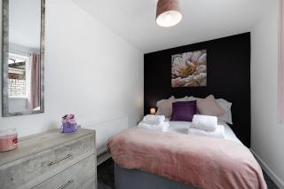 3 Bed in Sunderland with free WiFi - 7