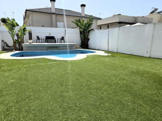 Chalet con jardin privado y piscina para disfrutar con la familia y amigos - 8