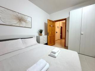 City Oasis Sliema Whirlpool & Terrace 3 Bedrooms 5min Walk to Seafront - 3