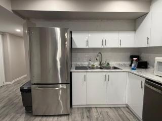 Cozy Basement Suite in Brampton Modern and Central - 3