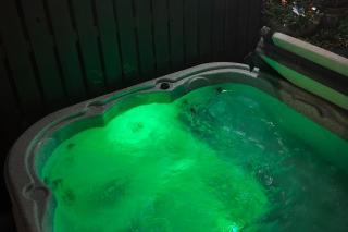 Hideaway House Sleeps 6 with Hot Tub and Balcony - 3
