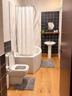 Cottage flat - 2