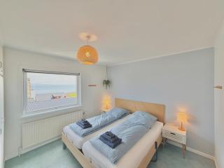 Beautiful ocean view & central location in Tórshavn - 0