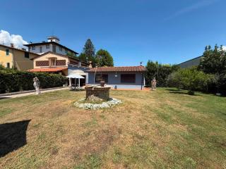 Villa with Private Pool BBQ Garden - 5