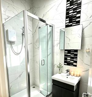 Lusso Stays Bradford Luxury 1-Bed Apartment - 0