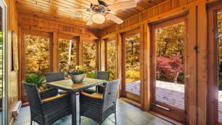 Sweet Cherry Wine- New, Quiet Fish Creek Retreat Near Parks & Beach - 8