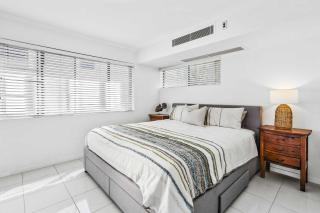 Maui Apartment Unit 4 - 6