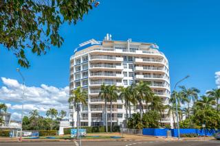 Heart of Townsville on the Harbour - 7