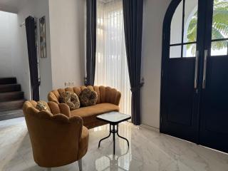 Summit Sea Villa - 0
