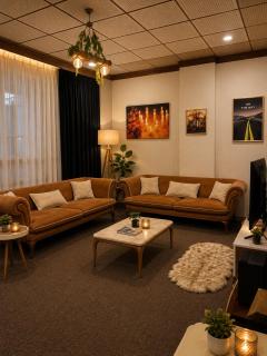 Loft 12 - 4