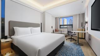 Holiday Inn Express City Centre Dalian by IHG - 7