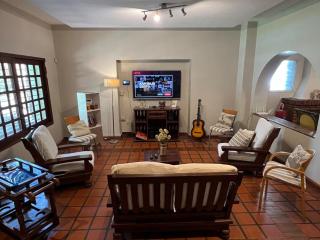 Importante casa en Fisherton - 9