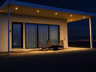 Halllandsnes Apartments - 2
