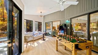Wooded Wonder- Cozy Retreat, Hot Tub, Fire Pit, Game Room & Dogs! - 9