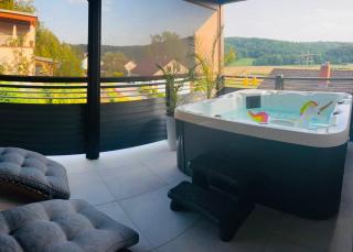 Design-Villa mit privatem Whirlpool&Naturblick - 9