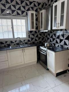 ABCT LUXURY APARTMENTs - 5