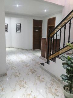Kensington Exec Lodge - 5