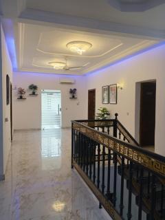 Kensington Exec Lodge - 3