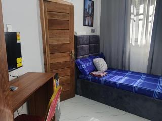 Kensington Exec Lodge - 9