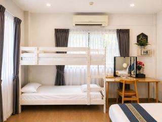 K2 Guesthouse - 6