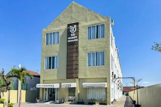 3S Guesthouse near UNS Solo RedPartner - 3