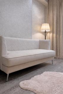 2-Room Apartment in the City Center with Free Luggage Storage & Mountain View - 7