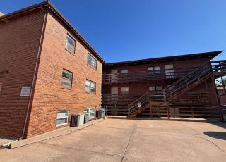 The Little Apple Hideaway near K-State & Aggieville - Manhattan - 1