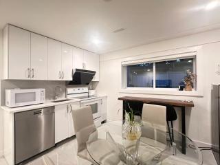 Two bedroom suit with private entrance in Tsawwassen near Ferry - 6