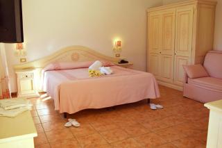 Hotel Montiruju - Santa Maria Coghinas - 0