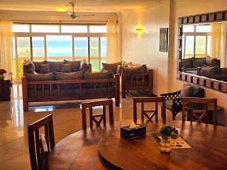 Seaview Beach Apartments - 7
