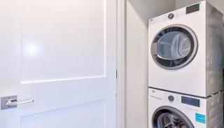 5255 Brooklyn- Room1 - 8