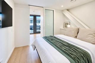 Te Aro 1BR with Pool & Gym in Wellington CBD - 9
