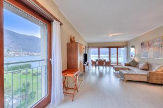 Emotion Lake Lugano with direct lake access and shared pool - Happy Rentals - 3